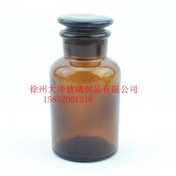 試劑瓶，酒精燈，集氣瓶