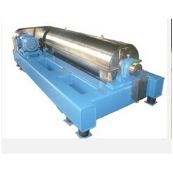 螺旋沉降離心機(jī)批發(fā)：特價(jià)臥螺離心機(jī)，瀚瑞糸機(jī)械設(shè)備傾力推*