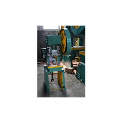 【60噸沖床廠家】60噸沖床供應(yīng)_批發(fā)，60噸沖床品牌-航宇