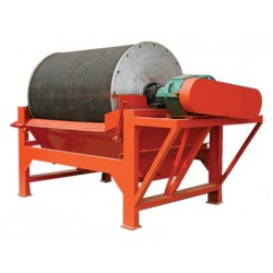 永磁自卸除鐵器廠家，同力礦山機(jī)械永磁除鐵器廠家推*