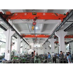 單梁起重機(jī)怎么樣？億川重工機(jī)械有限公司告訴您